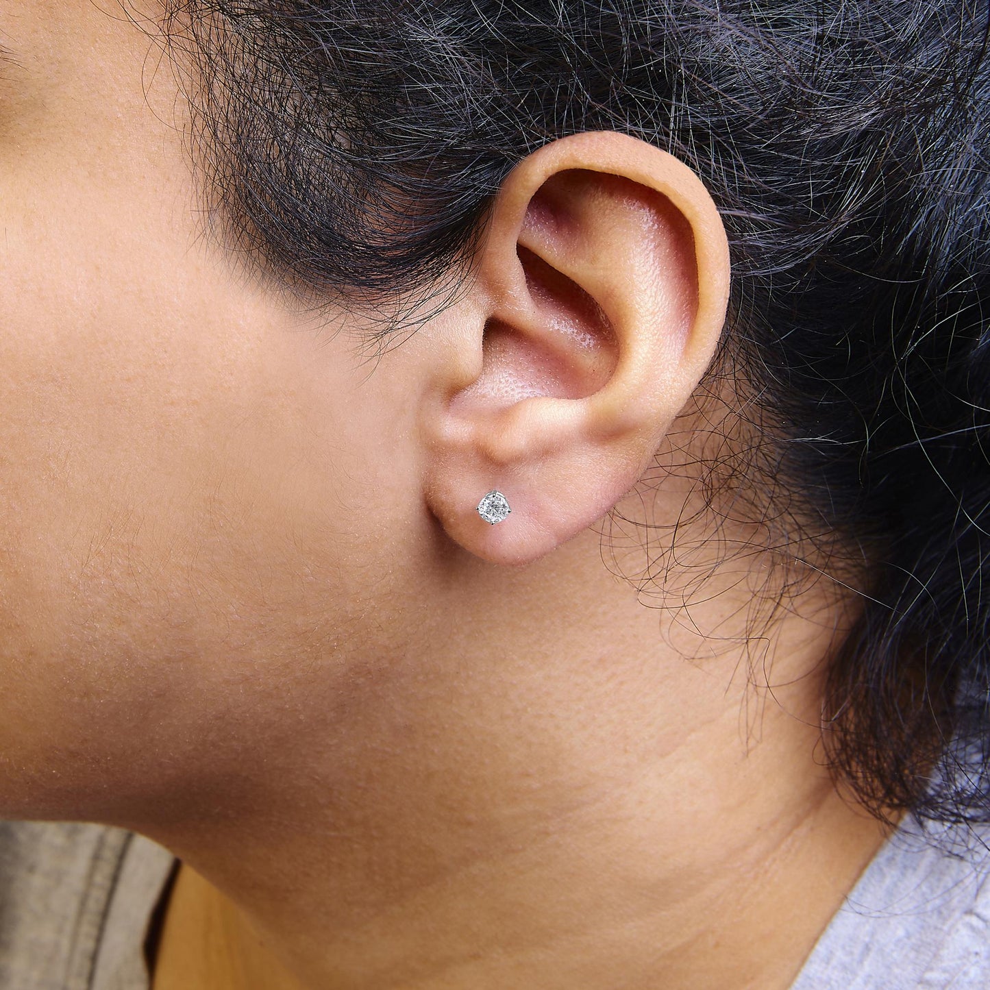 14K Gold 1/2 Cttw Round Lab Grown Diamond Solitaire Stud Earrings