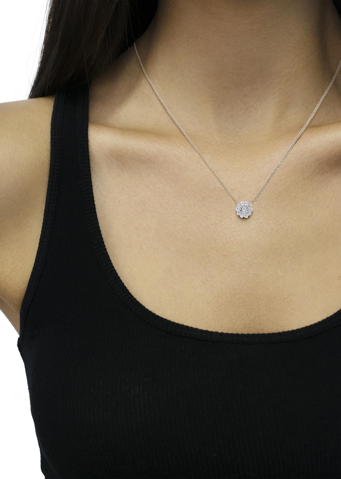 .925 Sterling Silver 1/2 Cttw Diamond Miracle Set Flower Cluster Pendant Necklace with Cable Chain (I-J Color, I1-I2 Clarity) - 18â€