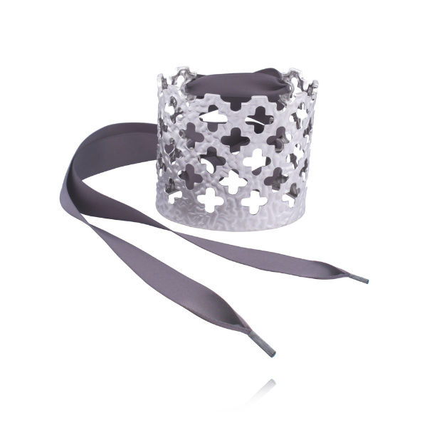 BR1LA0Y9-W-8 By Vessot Flower Cut with Ribbon Bangle Bracelet Size 8